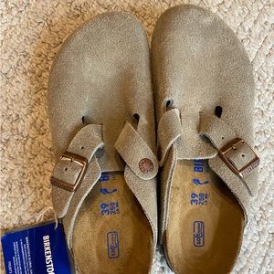 Women’s Boston Birkenstock Taupe 39 (8-8.5) NWT